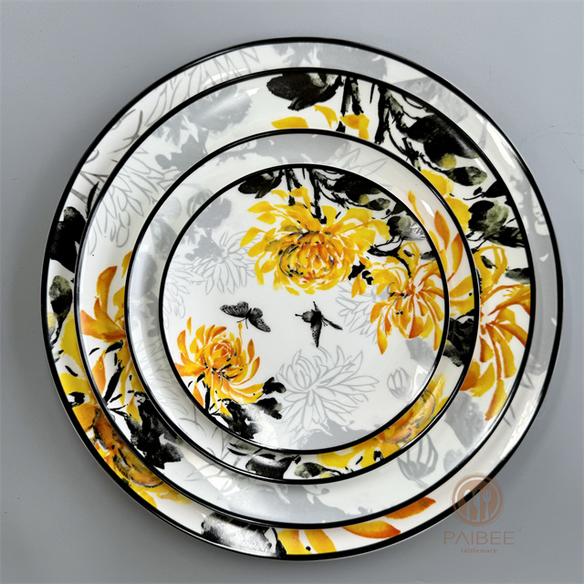 The bright yellow glaze reproduces the overlapping petals of golden chrysanthemum, with black outline, showing exquisite