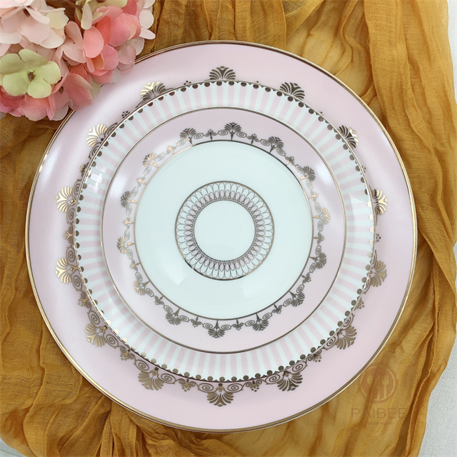 European Retro Light Luxury Hotel Restaurant Home Bone China Plate Set