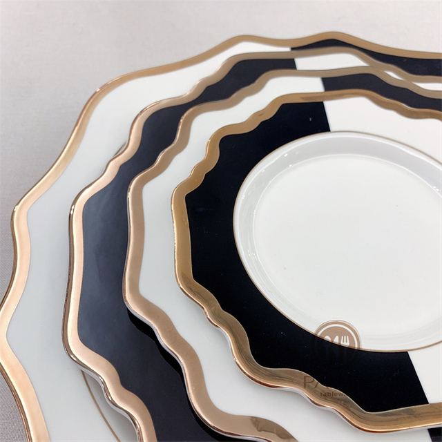 Half Black Half White Sunflower Bone China Plates for Wedding