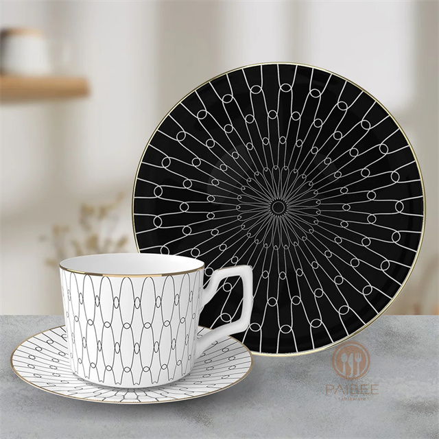  Sample Available Wedding Hotel Decoration Fruit Plate Fashion Floral Black White Bone China Set Dessert Dinner Plate