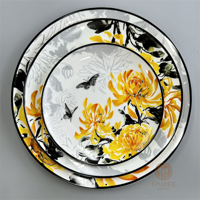 The bright yellow glaze reproduces the overlapping petals of golden chrysanthemum, with black outline, showing exquisite