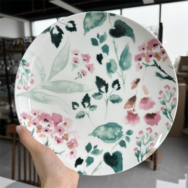 Floral Pattern Ceramic Dinner Plate Set Wedding Suitable Home Decoration