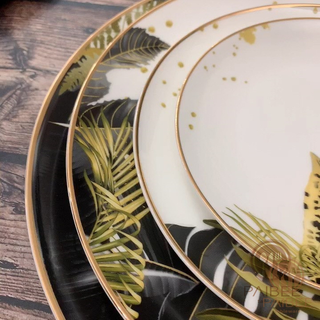 Retro style gold rimmed bone china plates set for wedding