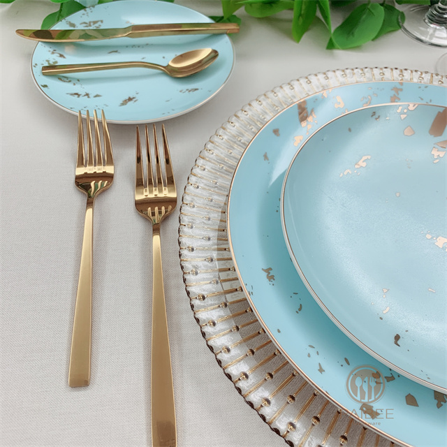 Fresh Sky Blue Metal Spots with Gold Edge Bone China Plate Ceramic Plate