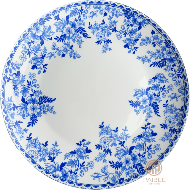 Classical And Elegant Blue And White Bone China Round Plate Suitable for Home Decoration Wedding Party