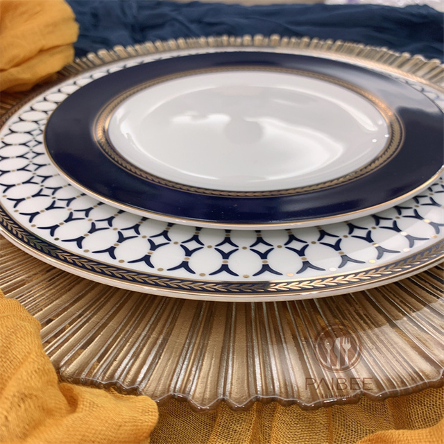 Blue Pattern Bone China Ceramic Charger Plate for Wedding Hotel Party